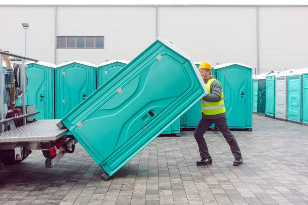 Best Portable toilet rental cost  in Wolcottville, IN