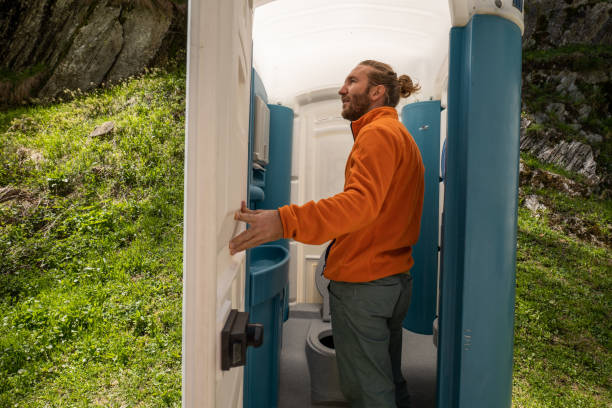 Best Emergency porta potty rental  in Wolcottville, IN