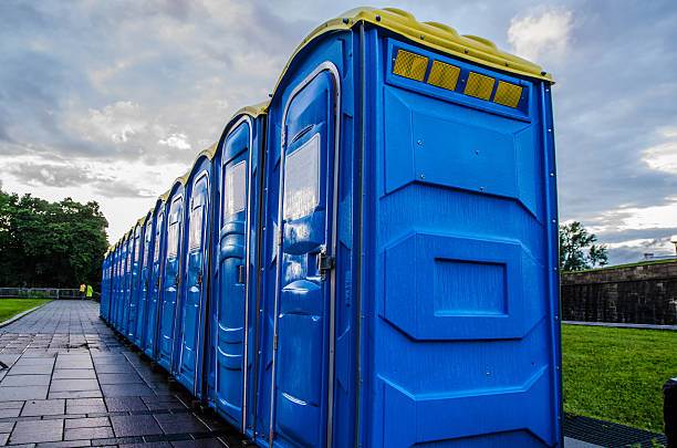 Best Temporary restroom rental  in Wolcottville, IN